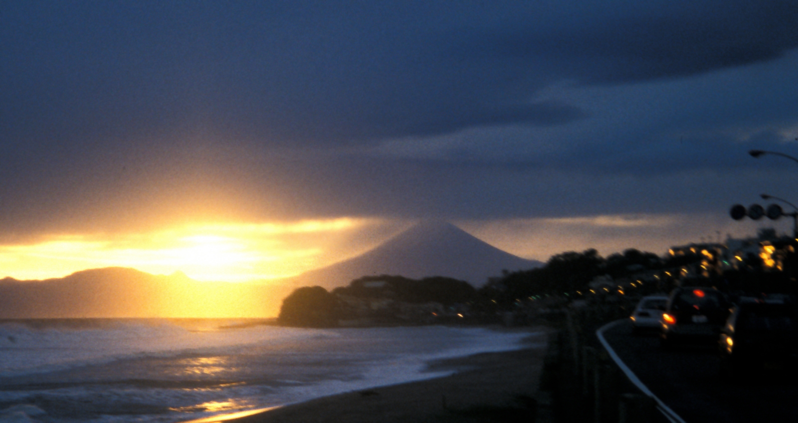 Sun setting behind Mount Fuji, from Kamakura beach