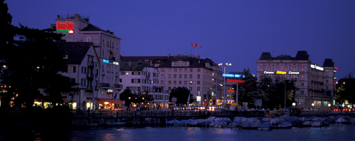The river Limmat in Zürich, at dusk