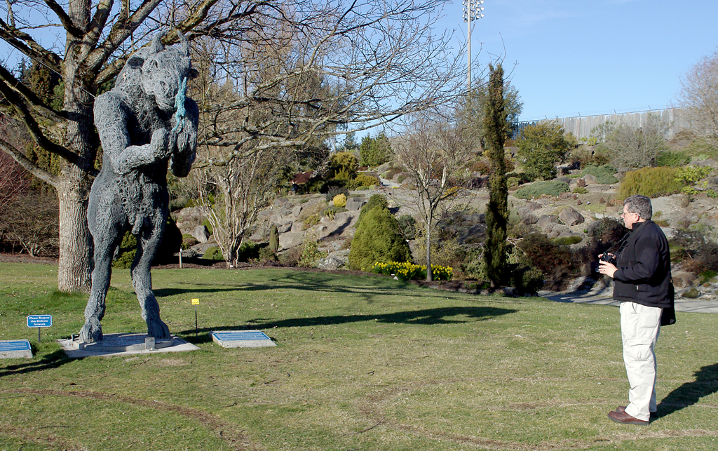 Jon Bosak photographing minotaur at UBC Botanical Garden