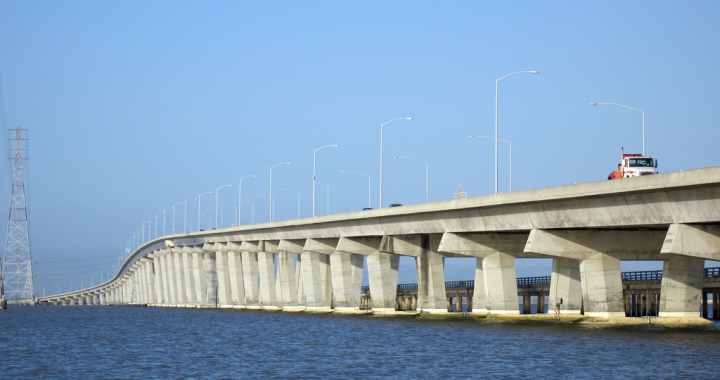 Dumbarton bridge arch, looking east