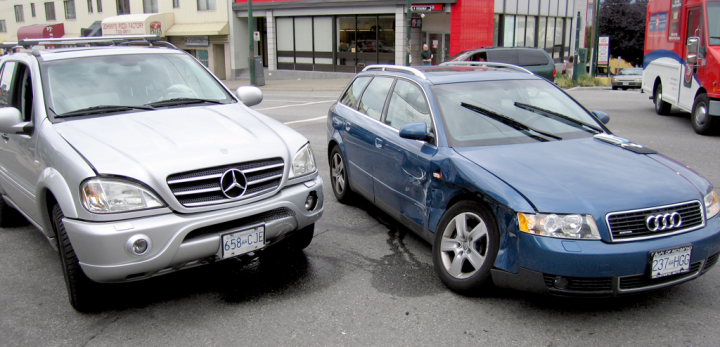 Audi smashed by Mercedes