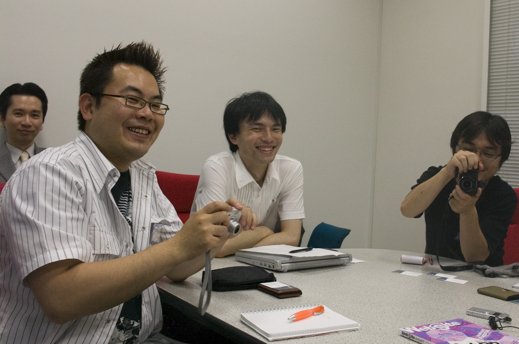 Japanese tech journalists at work