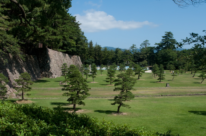 Lawn on the grounds of Matsue castle