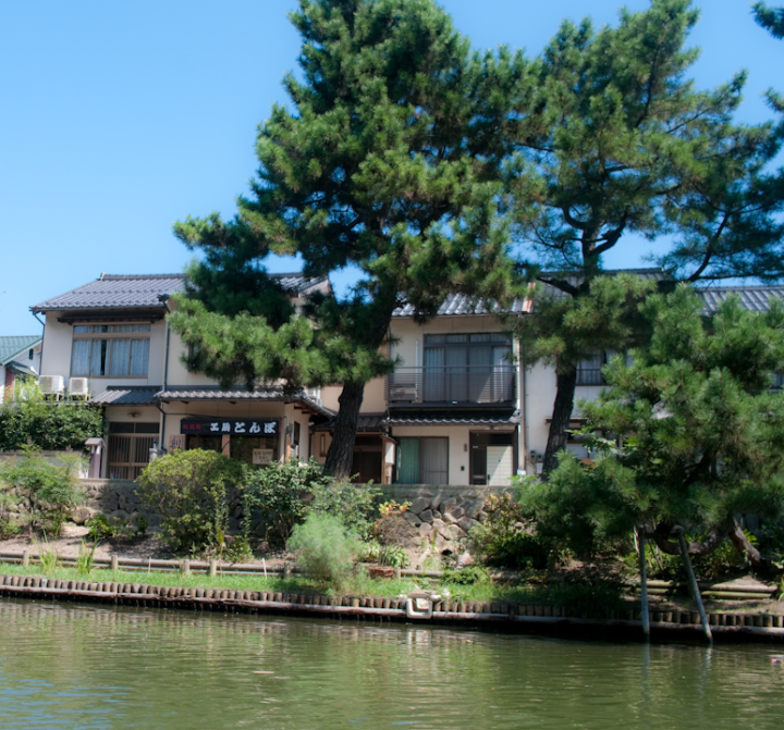 Houses along the Matsue canals