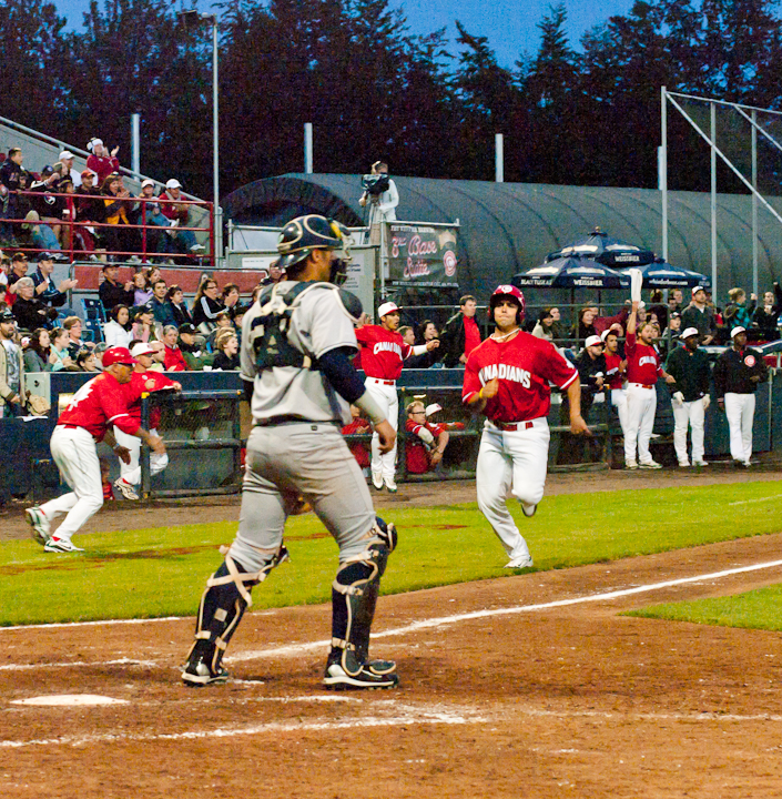Vancouver Canadians play Yakima, July 1 2010