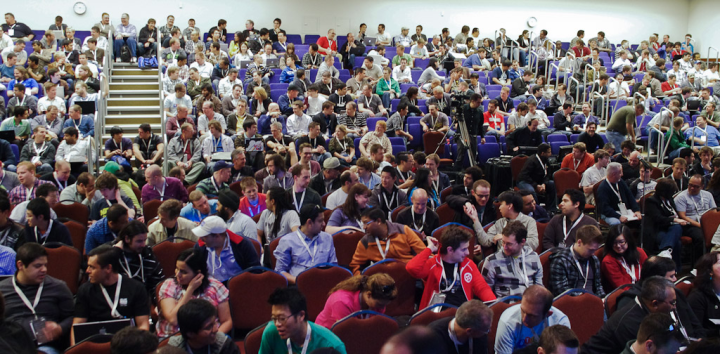 People at Google I/O 2011 BootCamp getting to know each other