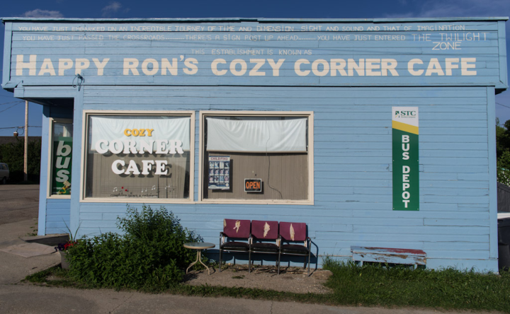 Happy Ron’s Cozy Corner Cafe