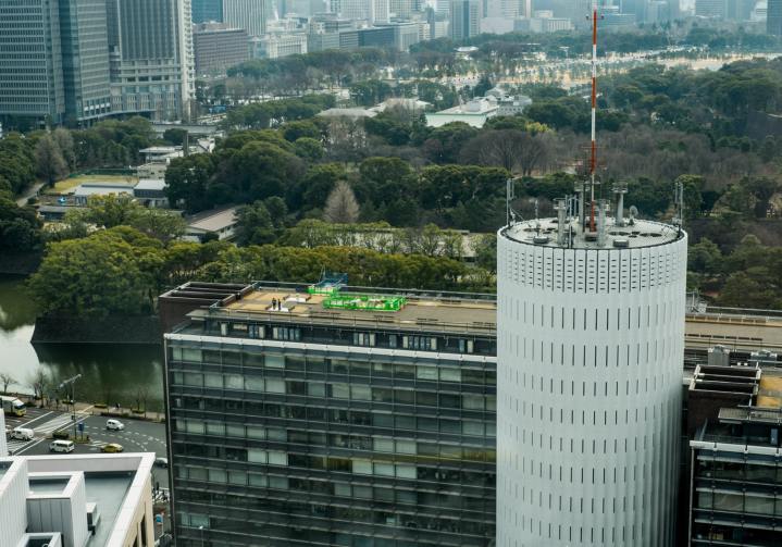 View over Mainichi into the Imperial Palace gardens