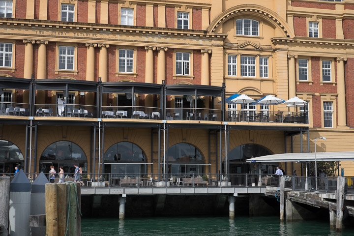 The downtown Aucklandferry dock