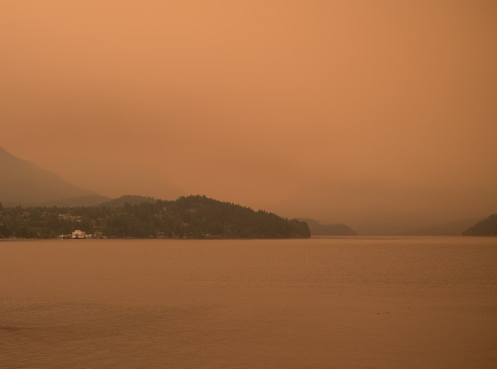 Howe Sound, fire morning