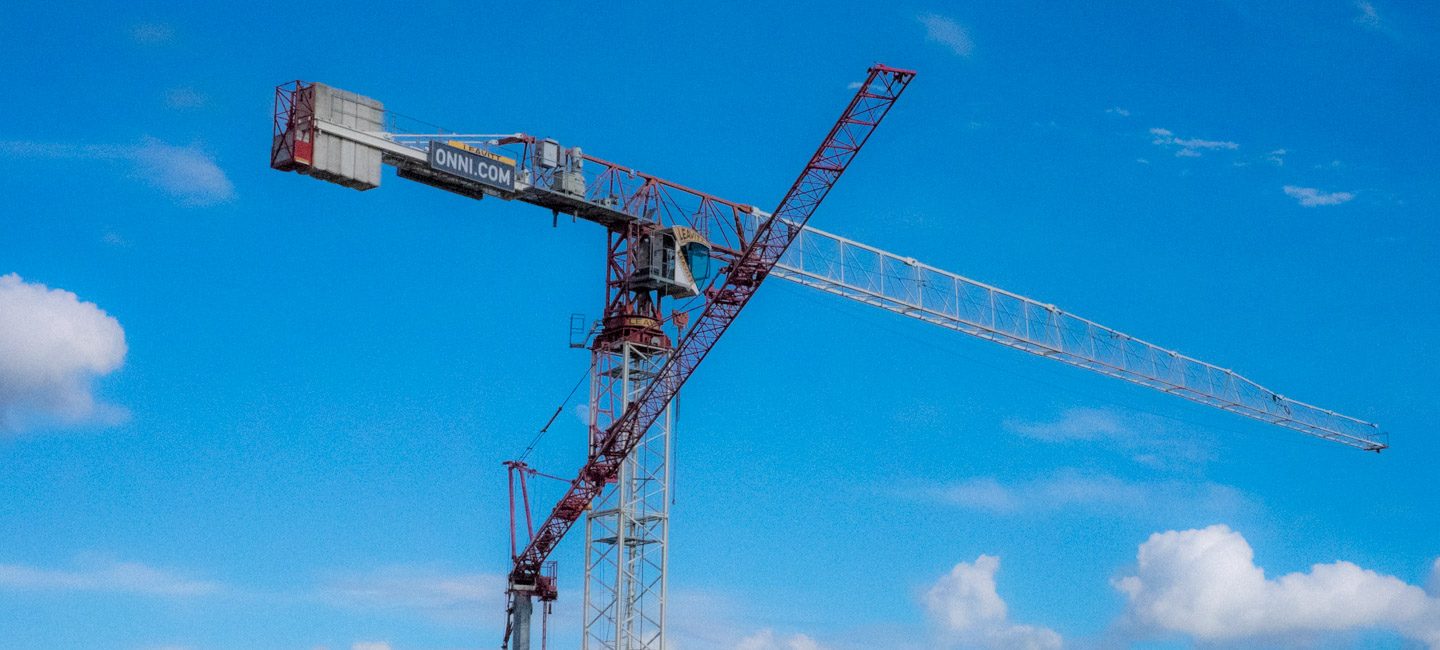 Vancouver cranes, looking up