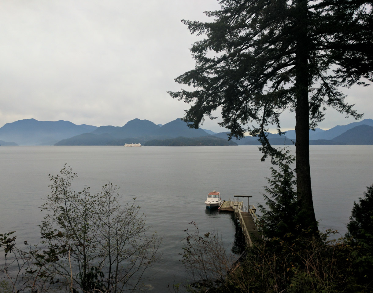 Howe Sound at dusk (G-cam)