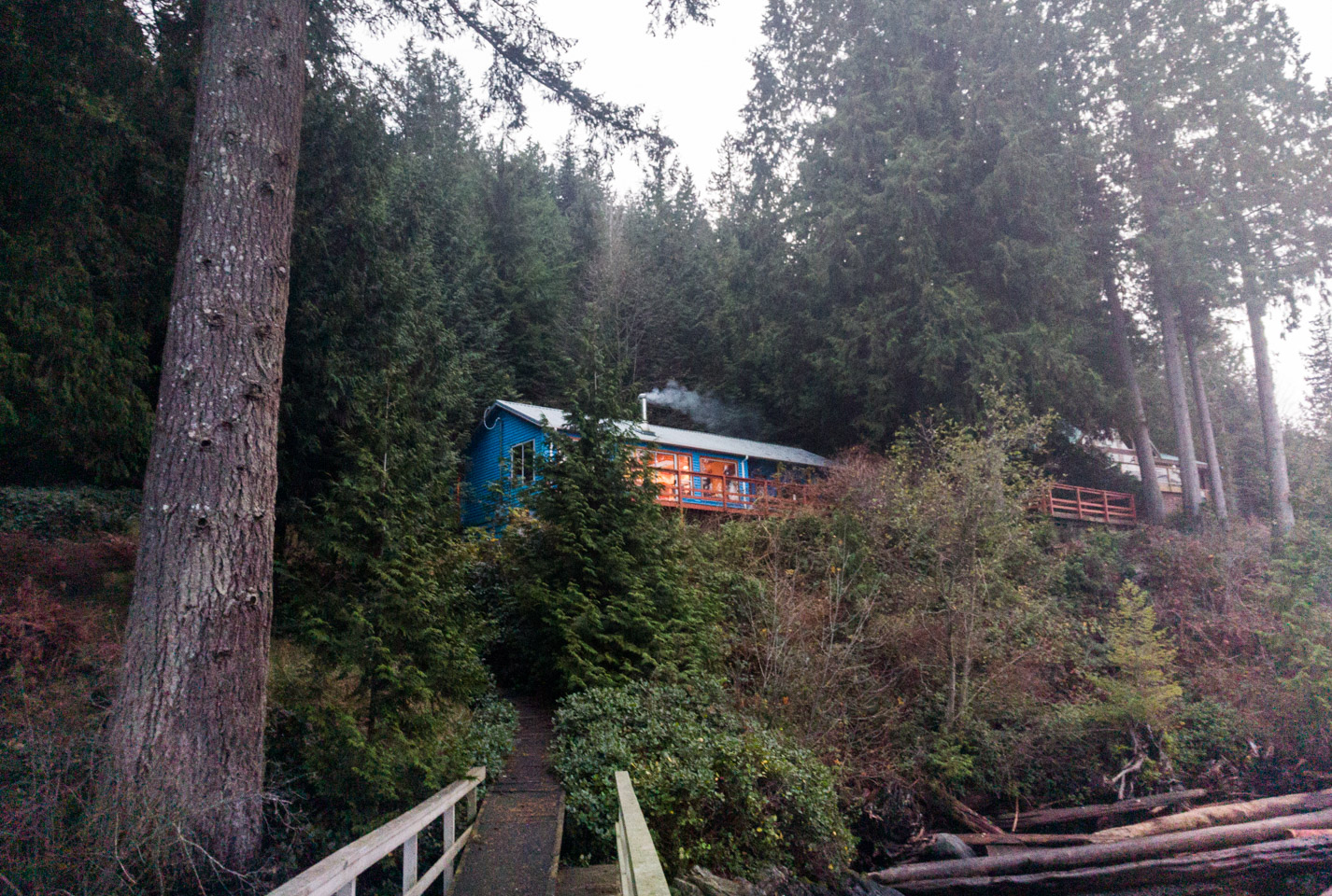 Our cabin at dusk (Lr-cam)