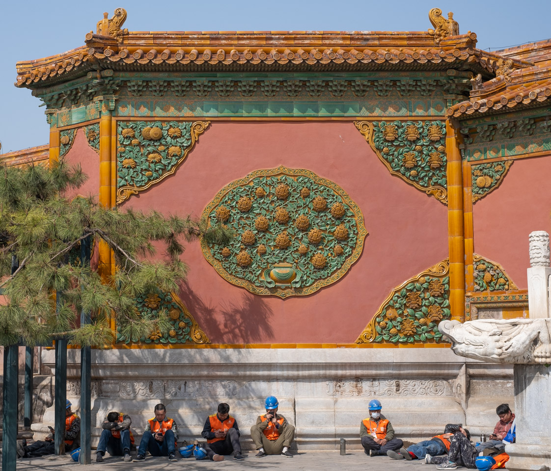 Lunch break in the Forbidden City