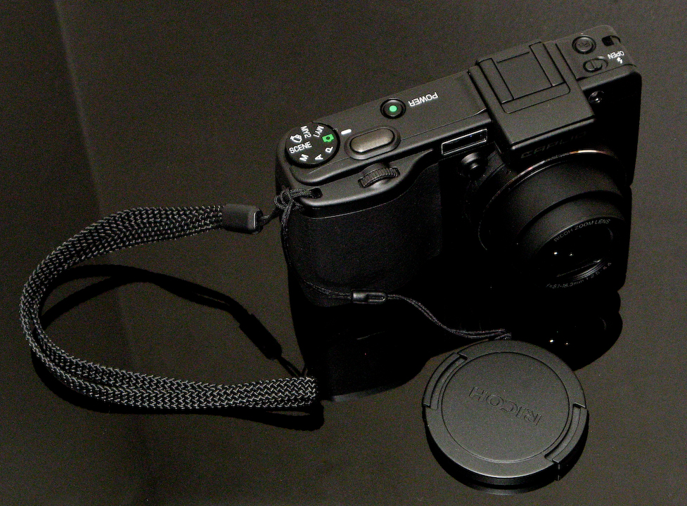 Ricoh Caplio GX100