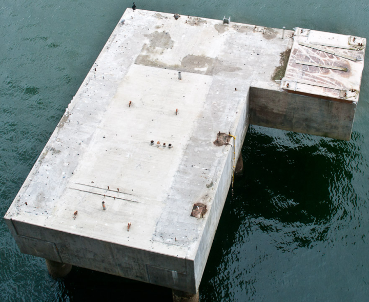 Mysterious nautical architecture (Vancouver harbor)