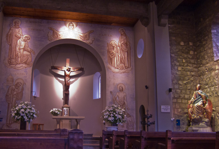 Interior of the chapel on Cerro San Cristóbal, Santiago