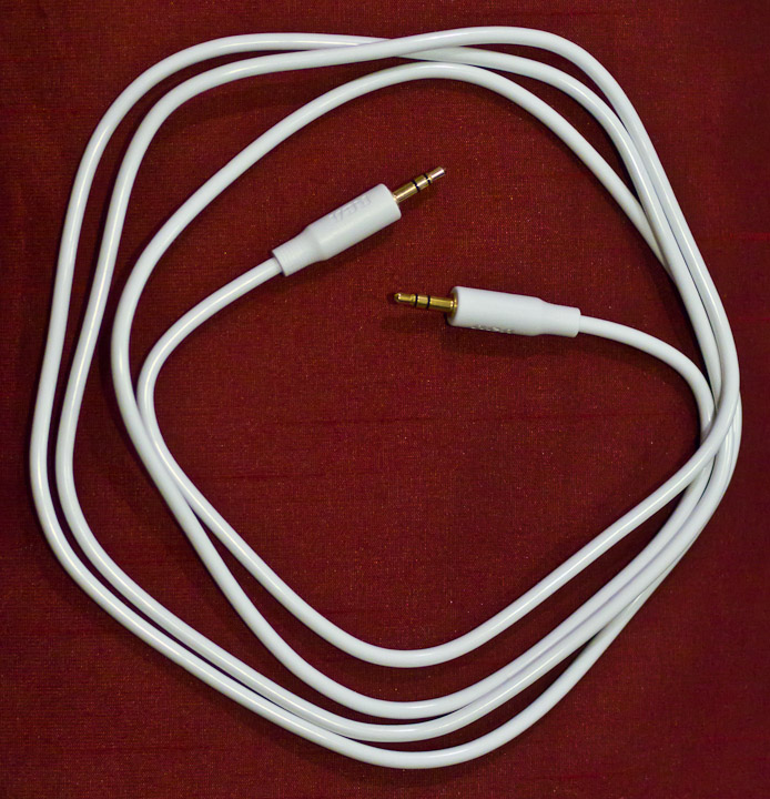 Audio connection cable