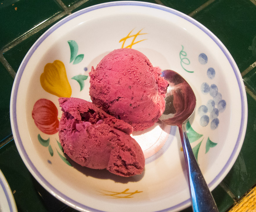 Blackberry ice cream