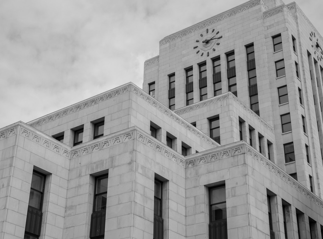 Vancouver City Hall (black & white)