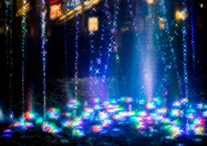 Fountain, Achromat rendition Fountain, Achromat rendition