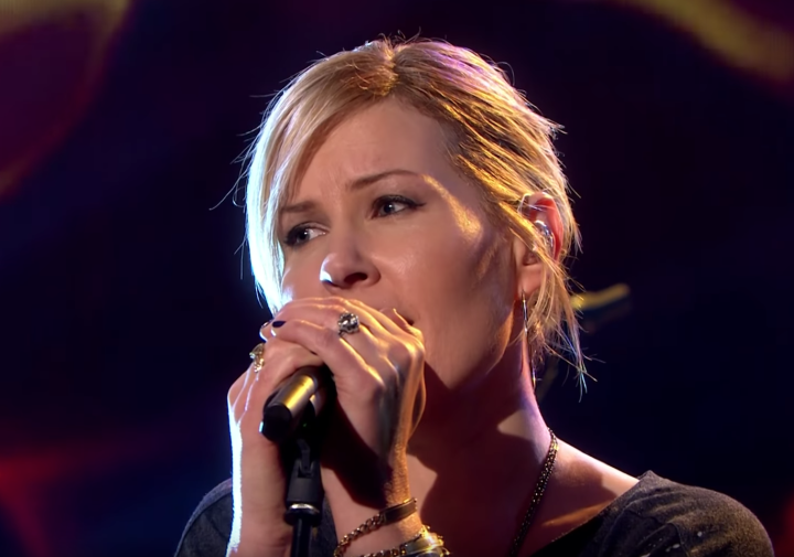 Dido on stage Dido on stage