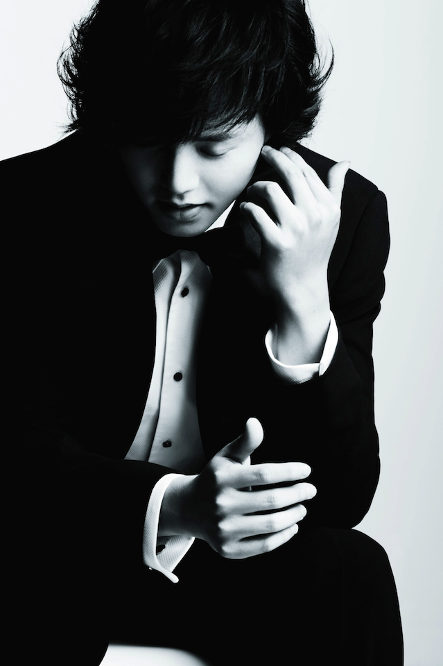 Yundi Li a.k.a. YUNDI Yundi Li a.k.a. YUNDI